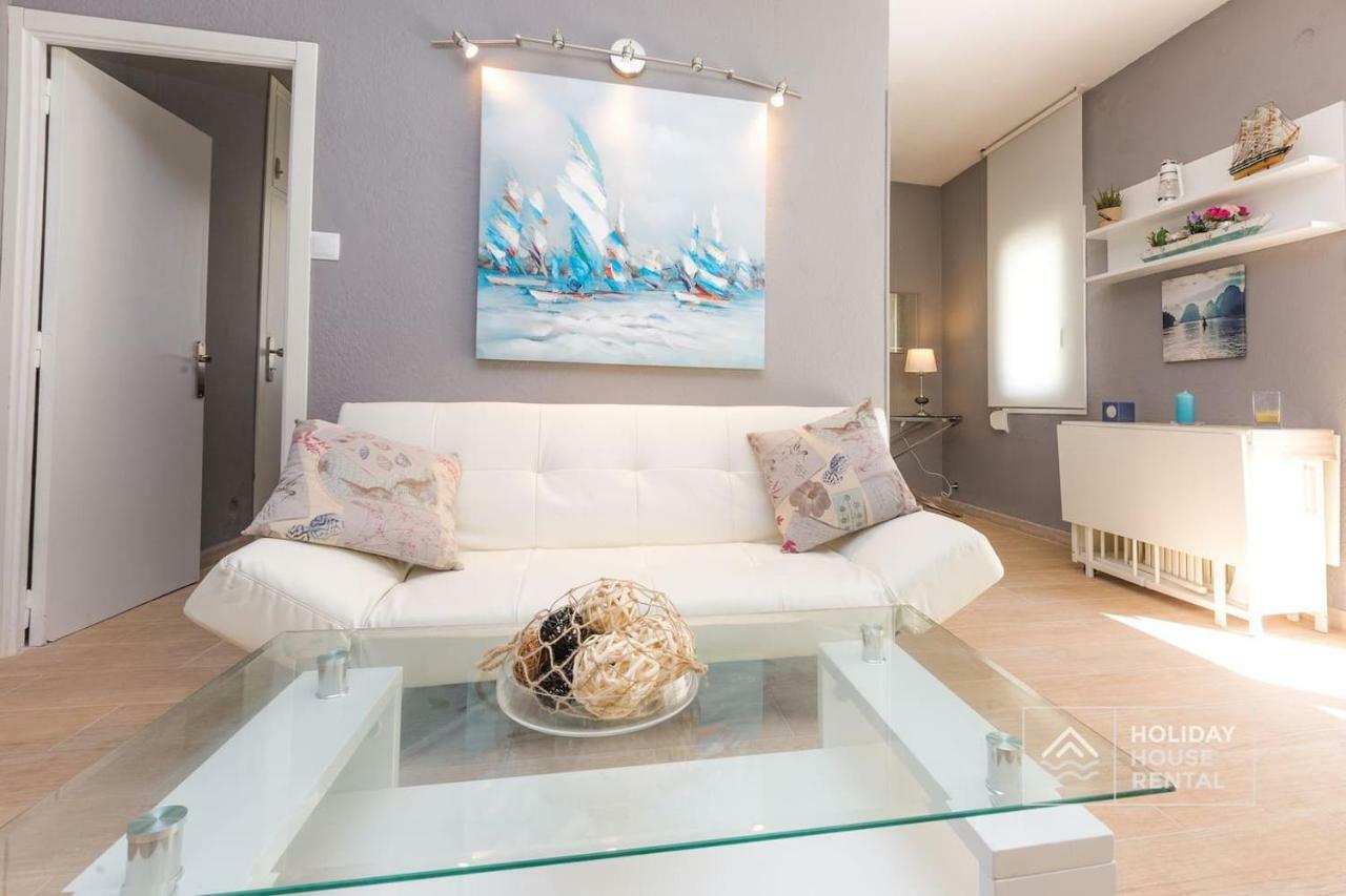 S12 - Beach Front Apartment --Free Wifi- Salou Zewnętrze zdjęcie